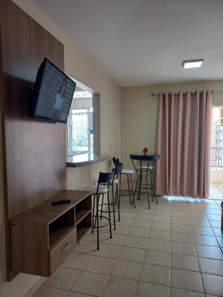 Apartamento Prive Thermas 01 - Ar Split Nos 2 Quartos, Ventilador Na Sala, Purificador Soft Gelada Natural Caldas Novas